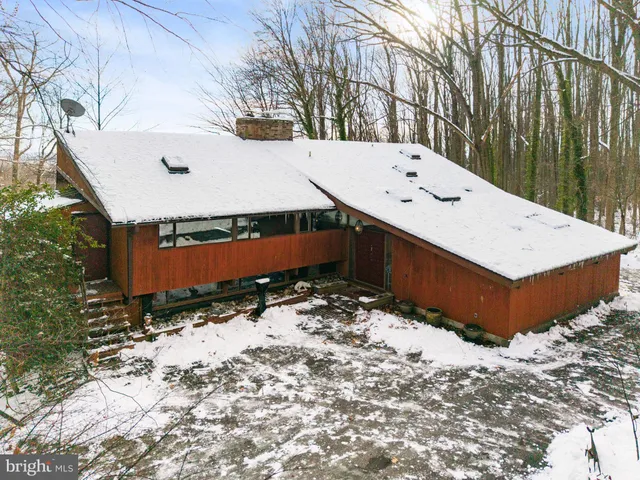 $899,000 | 712 Highspire Road, Glenmoore, PA 19343