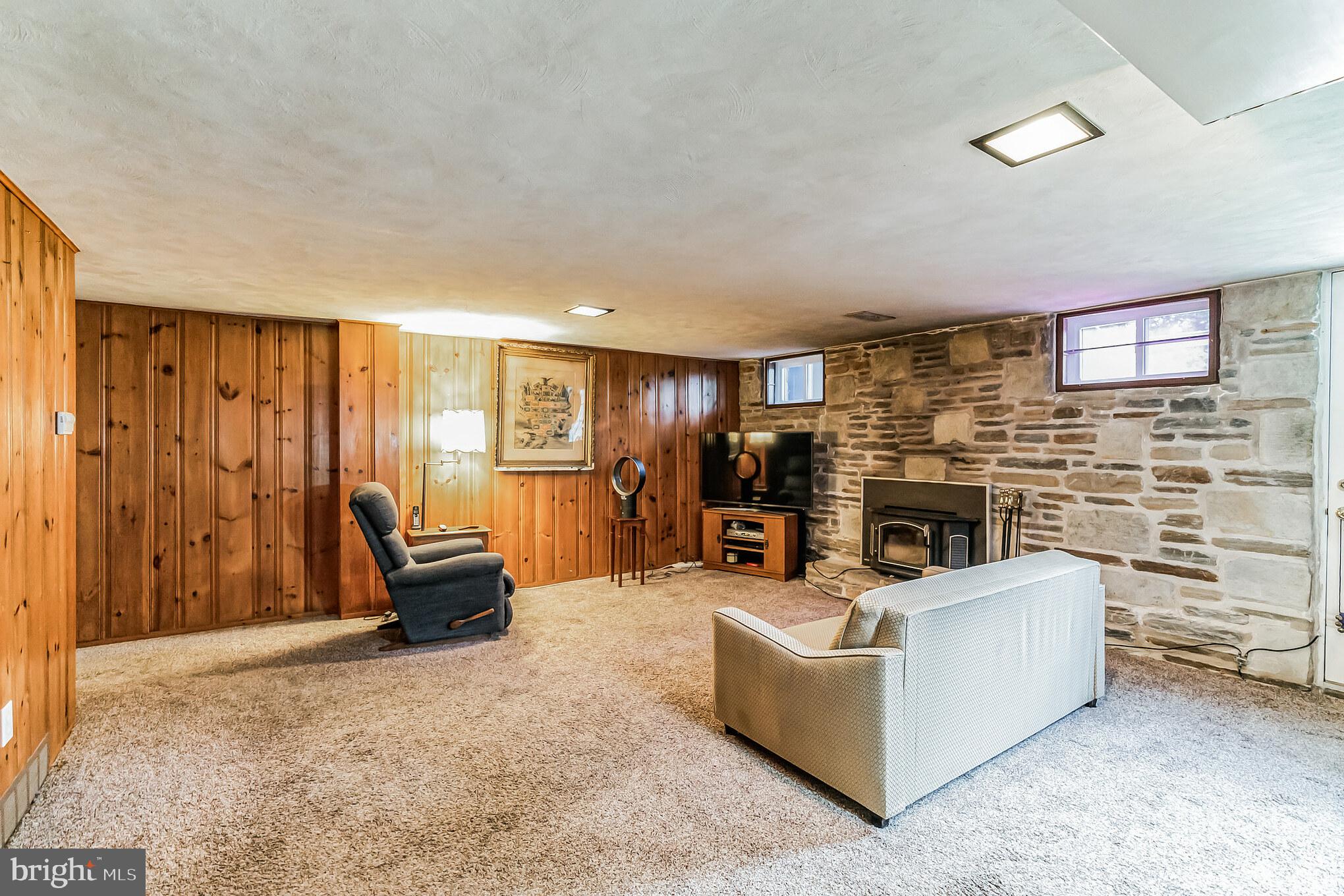 790 Hill Road Philadelphia, PA 19128 - Photo 24 of 36 Gallery Image 24
