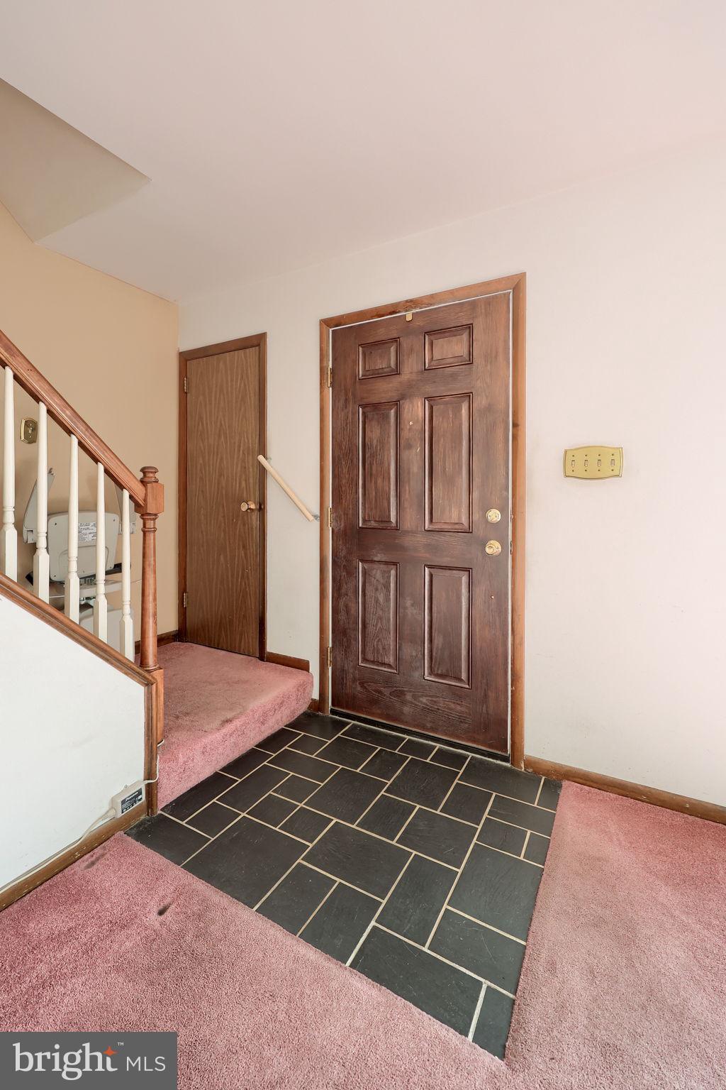2154 Coventry Road Lancaster, PA 17601 - Photo 3 of 49 Gallery Image 3