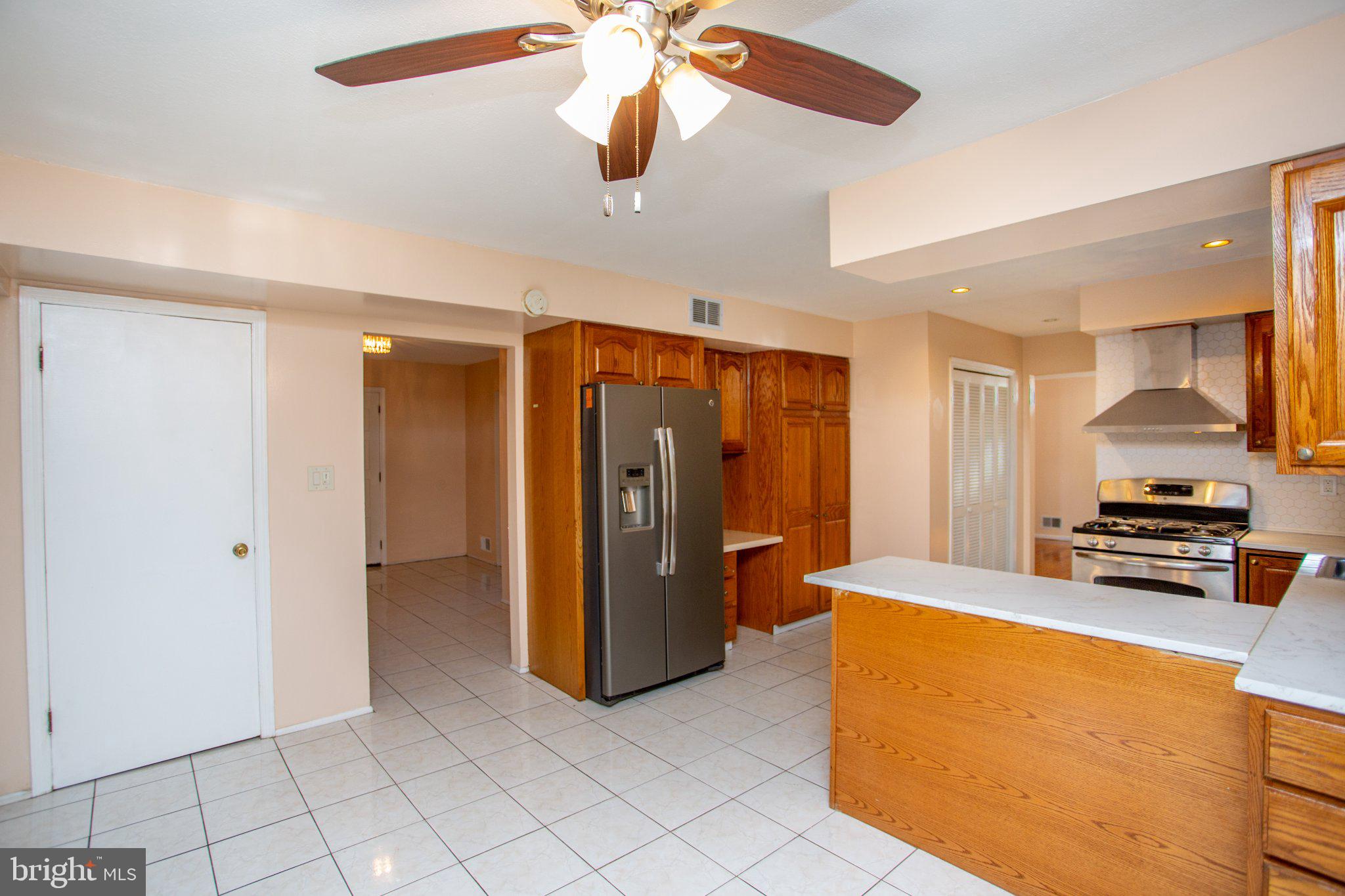 14 Woodmere Road North Brunswick, NJ 08902 - Photo 45 of 123 Gallery Image 45