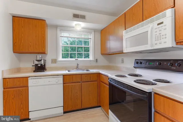 $1,600 | 620 Manatawny Street, Unit 6, Pottstown, PA 19464