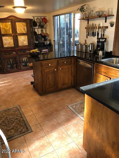 648 East Boca Raton Road Phoenix, AZ 85022 - Photo 27 of 73 Kitchen3
