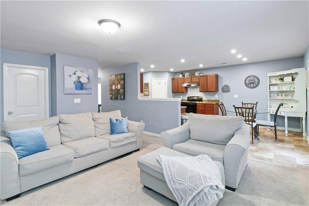 1562 Pointe S Circle Bethlehem, GA 30620 - Photo 12 of 30