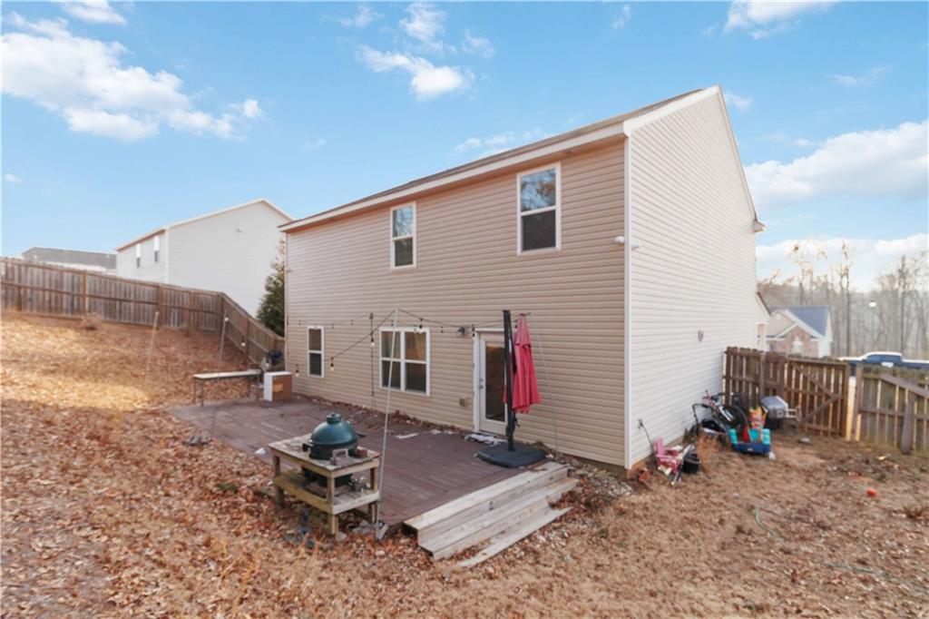 1562 Pointe S Circle Bethlehem, GA 30620 - Photo 28 of 30