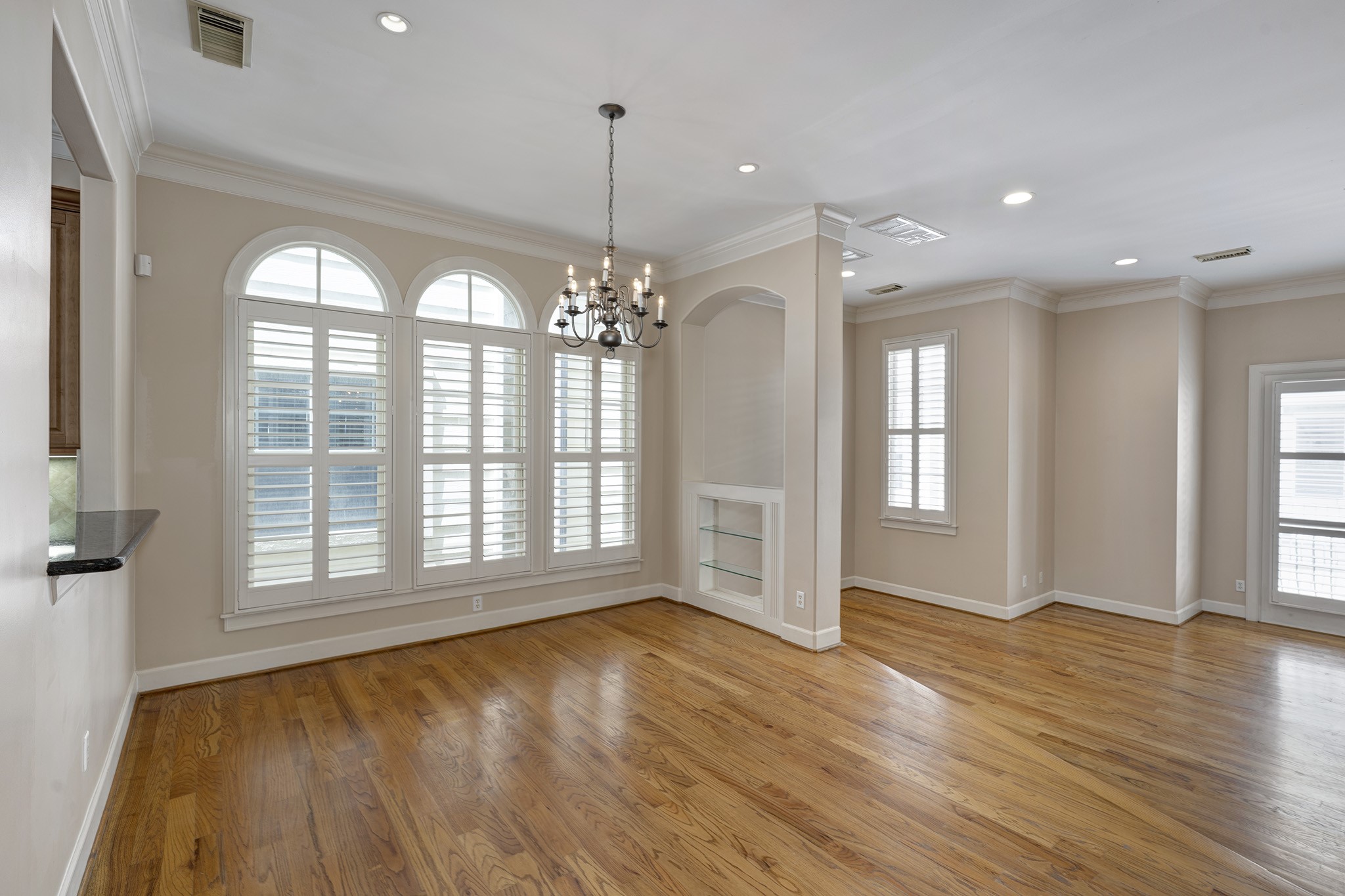 1523 Haddon Street, Unit B Houston, TX 77006 - Photo 6 of 22