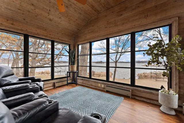 $7,400 | 5720 Oakview Lane North, Plymouth, MN 55442