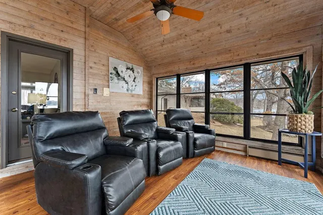 $7,400 | 5720 Oakview Lane North, Plymouth, MN 55442