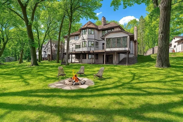 $7,400 | 5720 Oakview Lane North, Plymouth, MN 55442