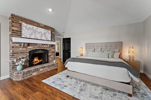 $7,400 | 5720 Oakview Lane North, Plymouth, MN 55442