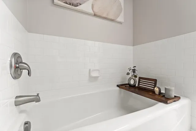 $7,400 | 5720 Oakview Lane North, Plymouth, MN 55442