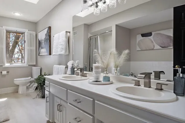 $7,400 | 5720 Oakview Lane North, Plymouth, MN 55442