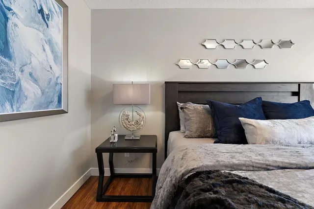 $7,400 | 5720 Oakview Lane North, Plymouth, MN 55442