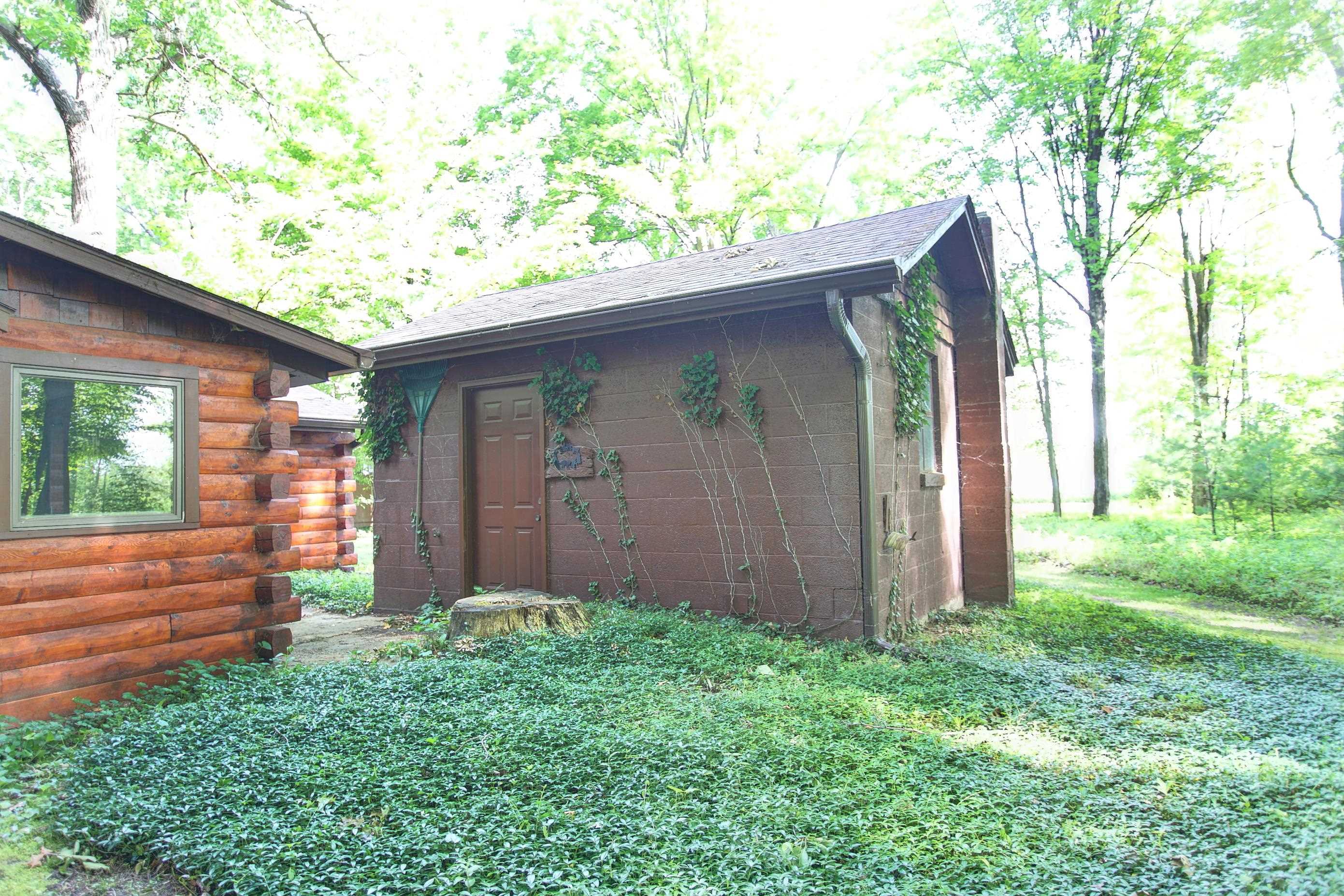 2685 Tonawanda Road Grawn, MI 49637 - Photo 15 of 25 1947415-a0ed48f2-9417-40db-9119-d3205c6dd18f.JPG