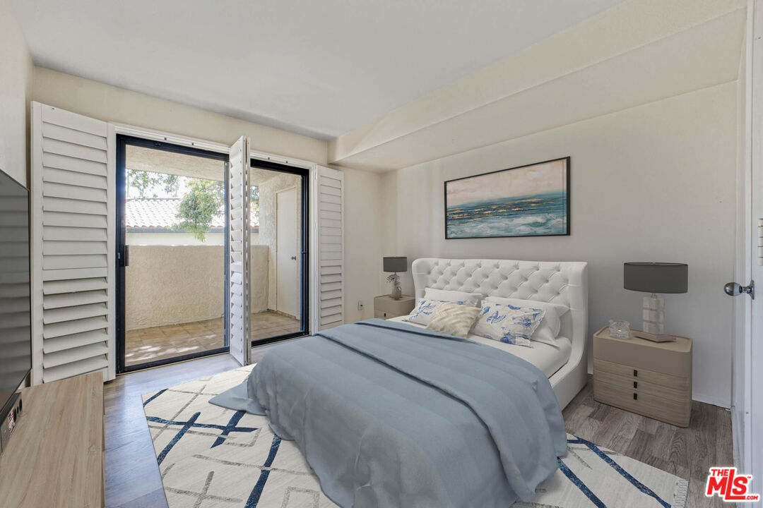 2053 Majorca Drive Oxnard, CA 93035 - Photo 5 of 15 a bedroom with a bed and a window