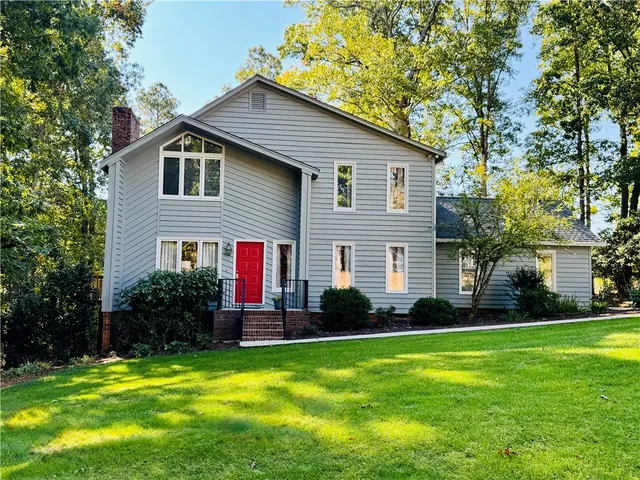 $395,500 | 222 Terrace Drive, Anderson, SC 29621