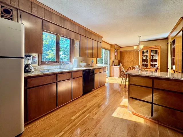 $395,500 | 222 Terrace Drive, Anderson, SC 29621