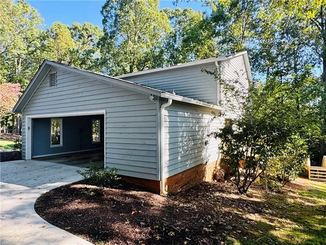 $395,500 | 222 Terrace Drive, Anderson, SC 29621