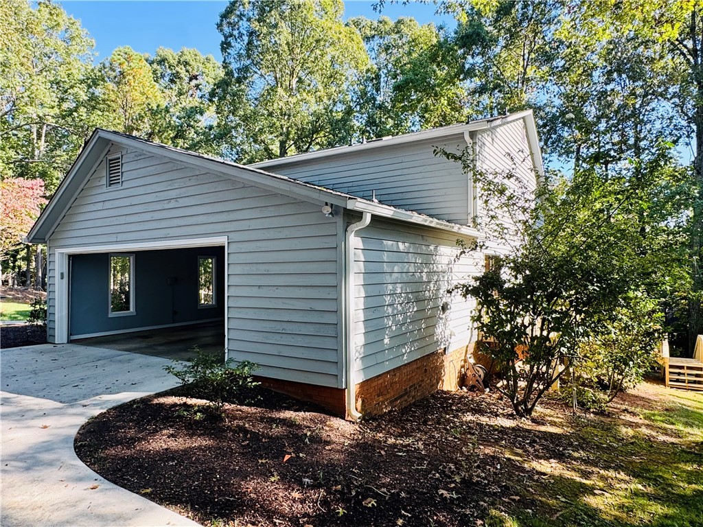222 Terrace Drive Anderson, SC 29621 - Photo 10 of 44 Garage Entry