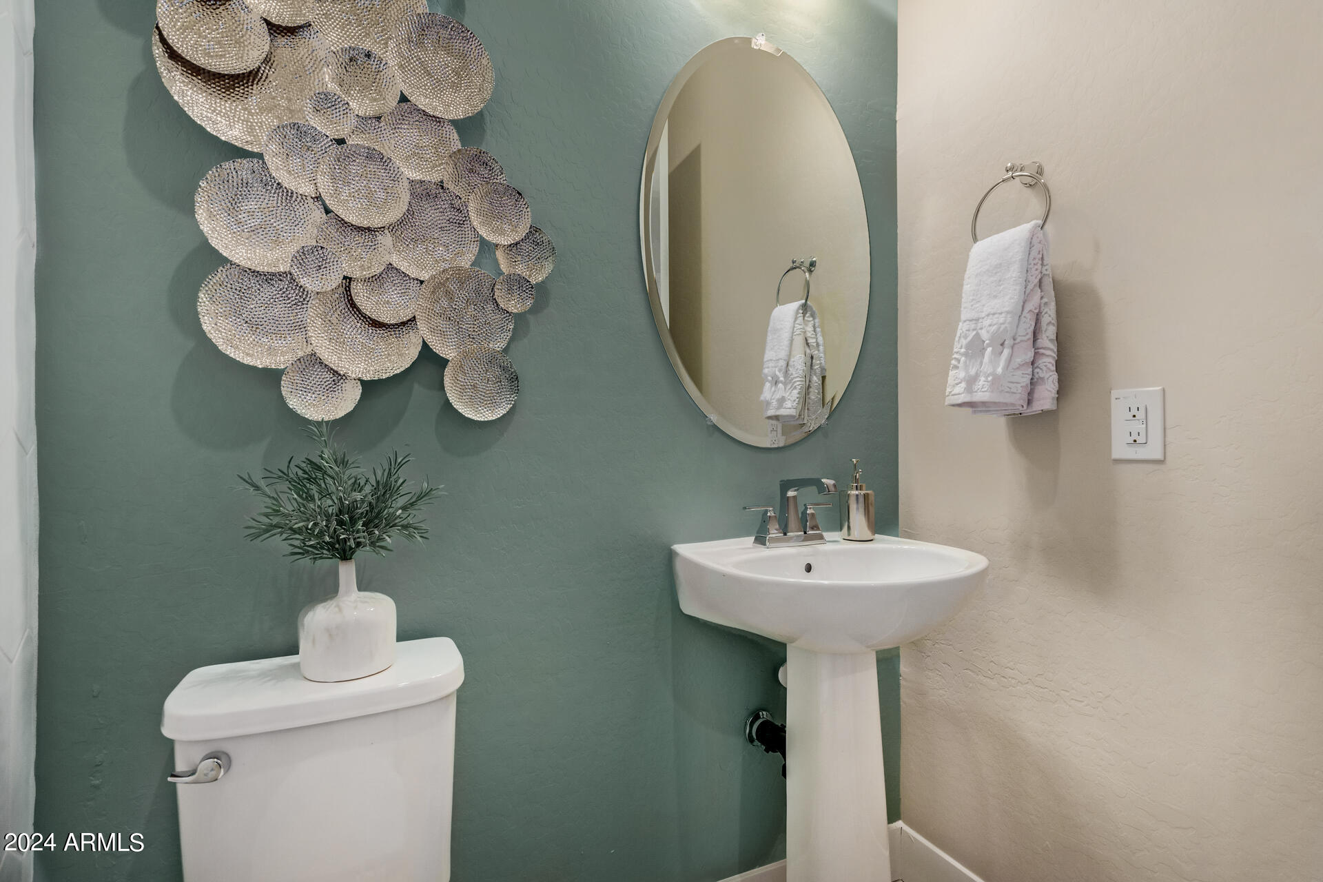 12372 West Trumbull Road Avondale, AZ 85323 - Photo 32 of 49 Half Bath