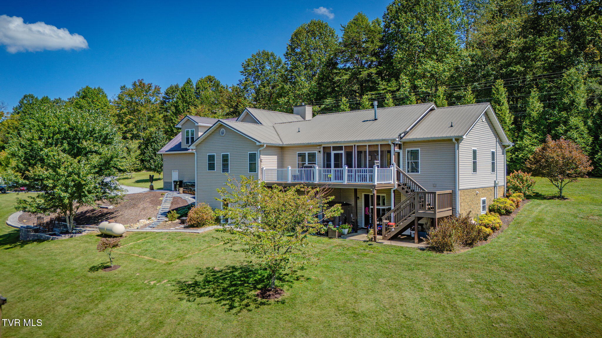 399 Carson Creek Road Limestone, TN 37681 - Photo 63 of 74 106 (2)
