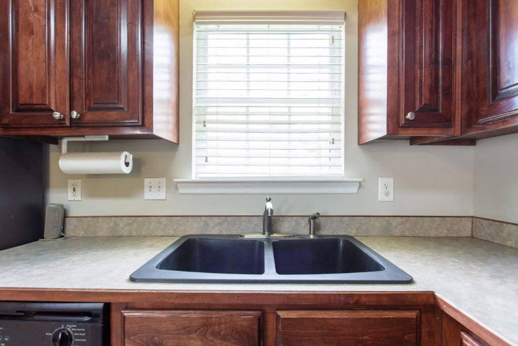 3982 Cutter Point Valdosta, GA 31605 - Photo 23 of 28 Gallery Image 23
