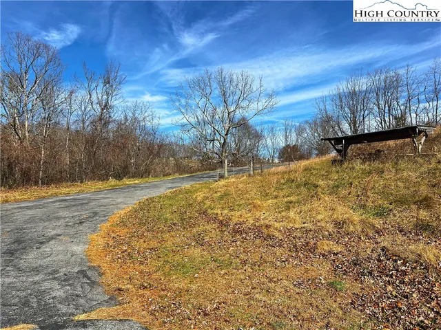 $470,000 | 56 Buttons Lane, Sparta, NC 28675