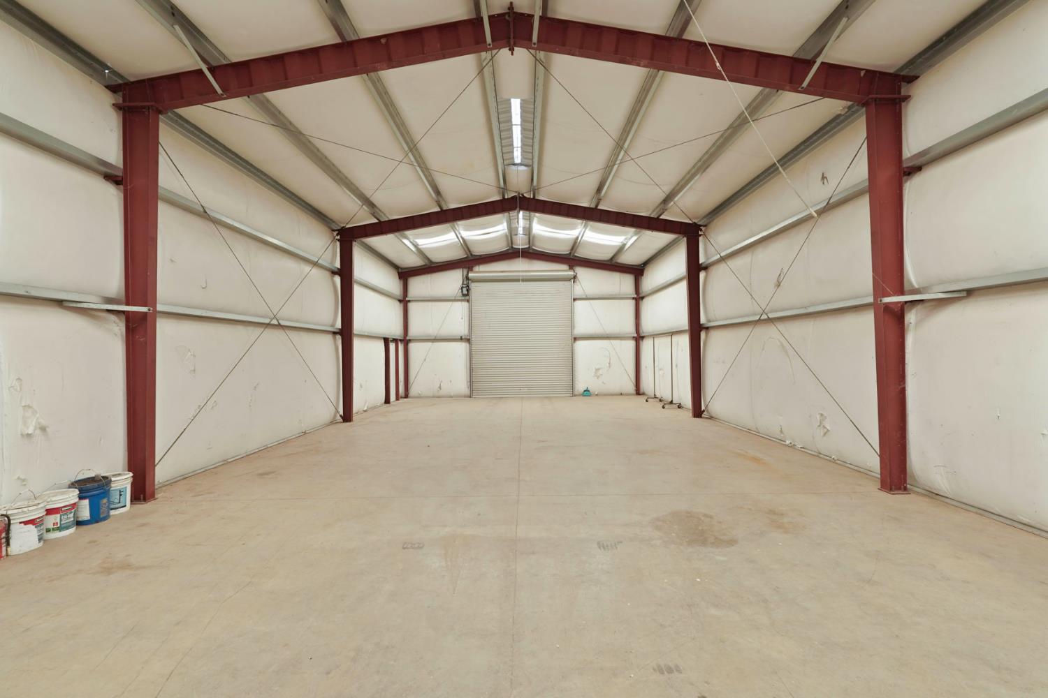 7425 Cincha Street Angels Camp, CA 95222 - Photo 18 of 29 a view of a indoor garage