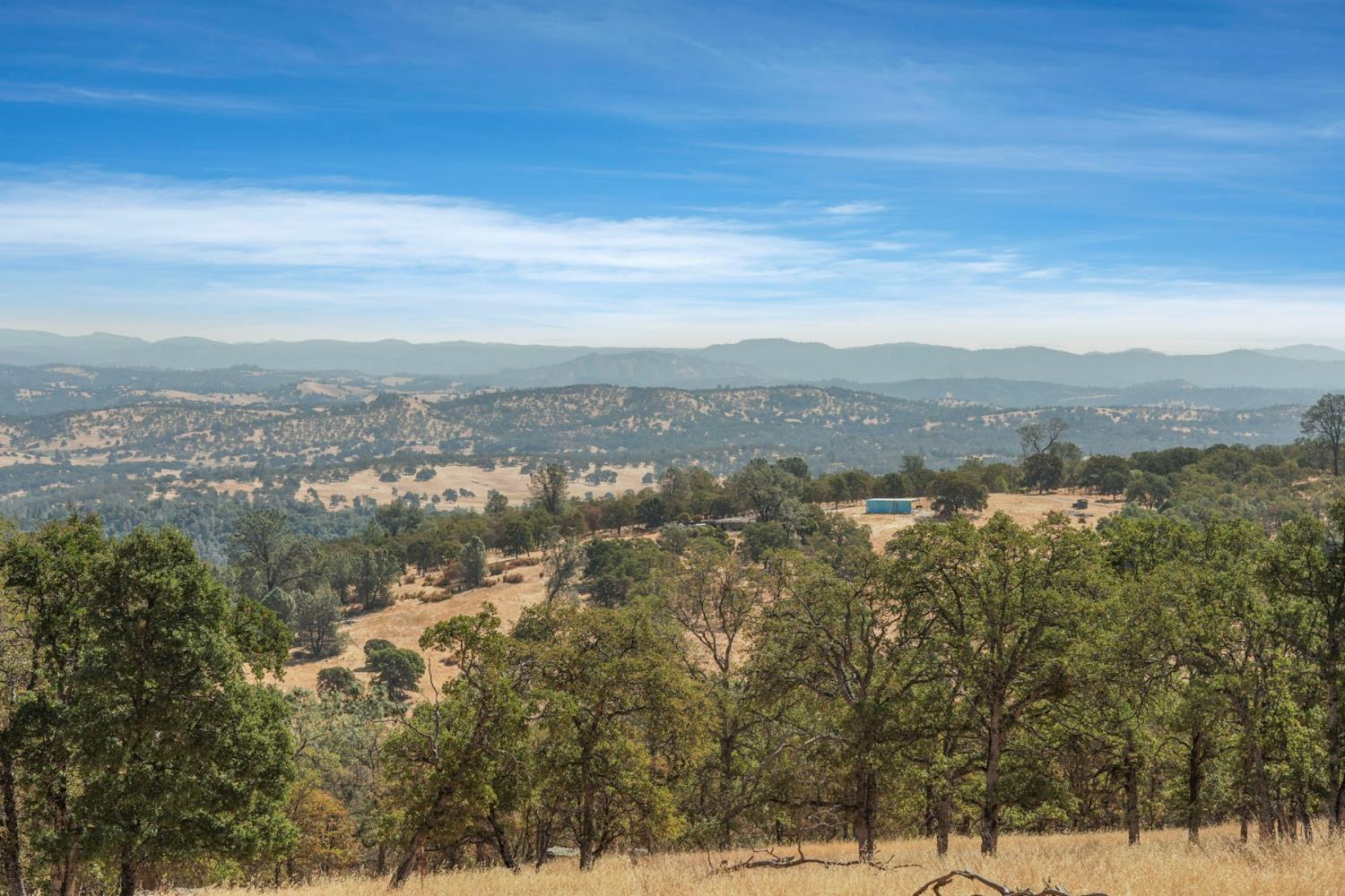 7425 Cincha Street Angels Camp, CA 95222 - Photo 21 of 29 a view of a city with mountain