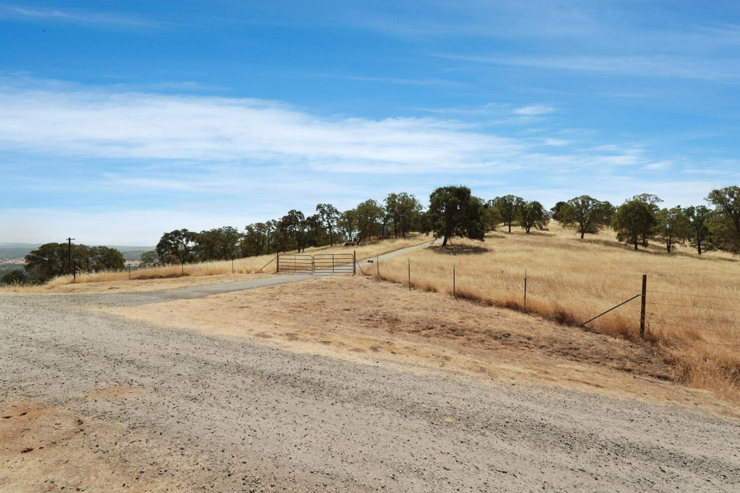 7425 Cincha Street Angels Camp, CA 95222 - Photo 26 of 29 a view of an ocean beach