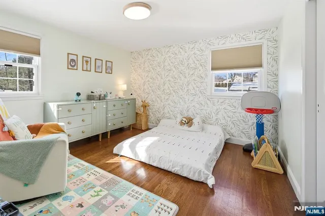 $875,000 | 26 East Harrison Place, Livingston, NJ 07039