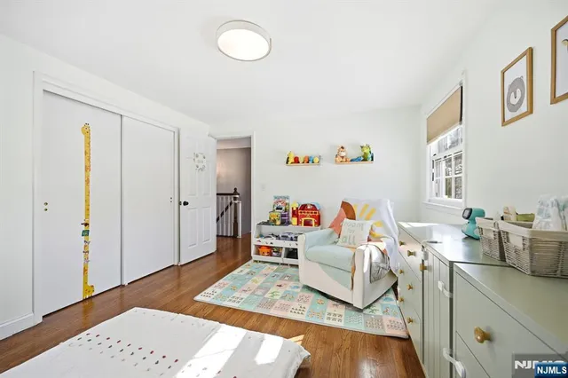 $875,000 | 26 East Harrison Place, Livingston, NJ 07039