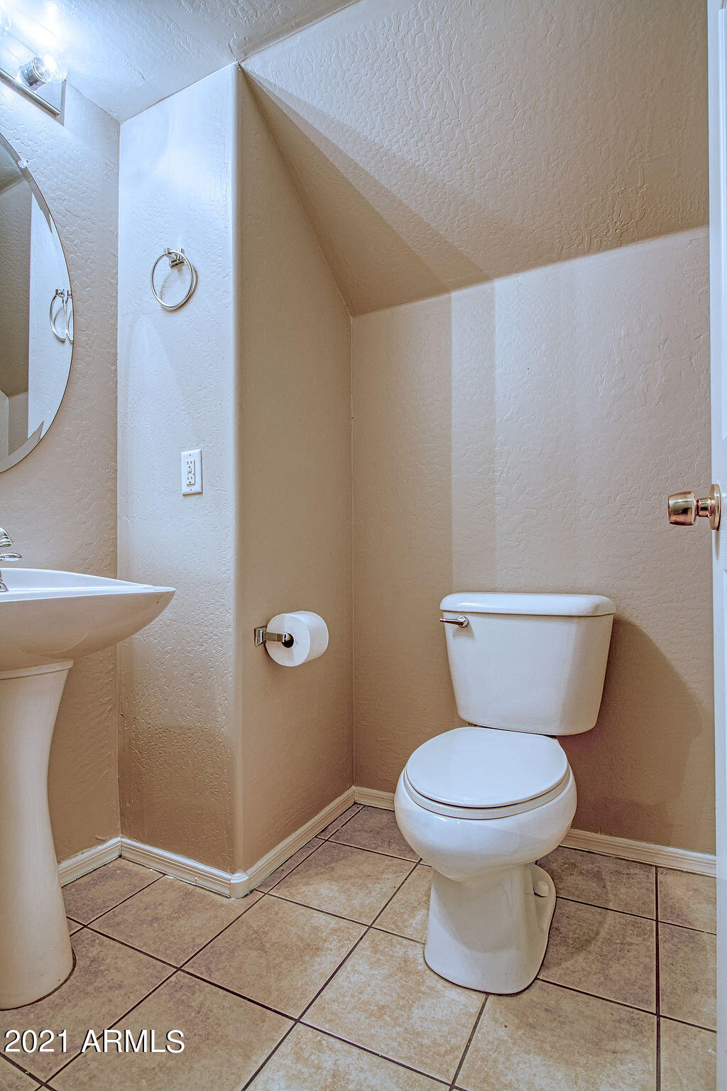 35210 North 30th Drive Phoenix, AZ 85086 - Photo 31 of 37 a bathroom with a toilet and a shower