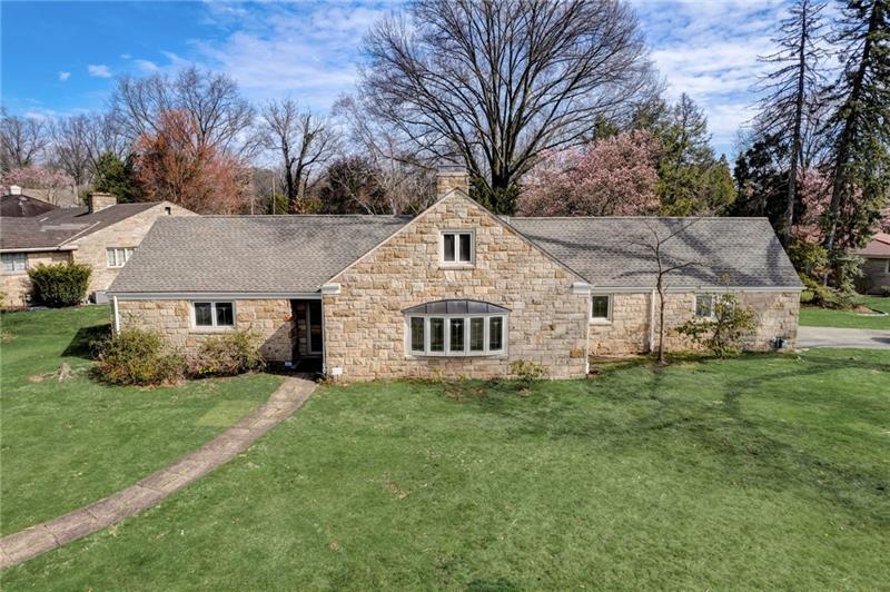 821 Ridgeview Drive Pittsburgh, PA 15228 - Photo 1 of 46 Gallery Image 1