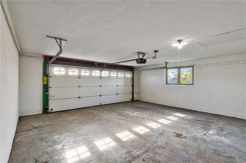 821 Ridgeview Drive Pittsburgh, PA 15228 - Photo 36 of 46 Gallery Image 36