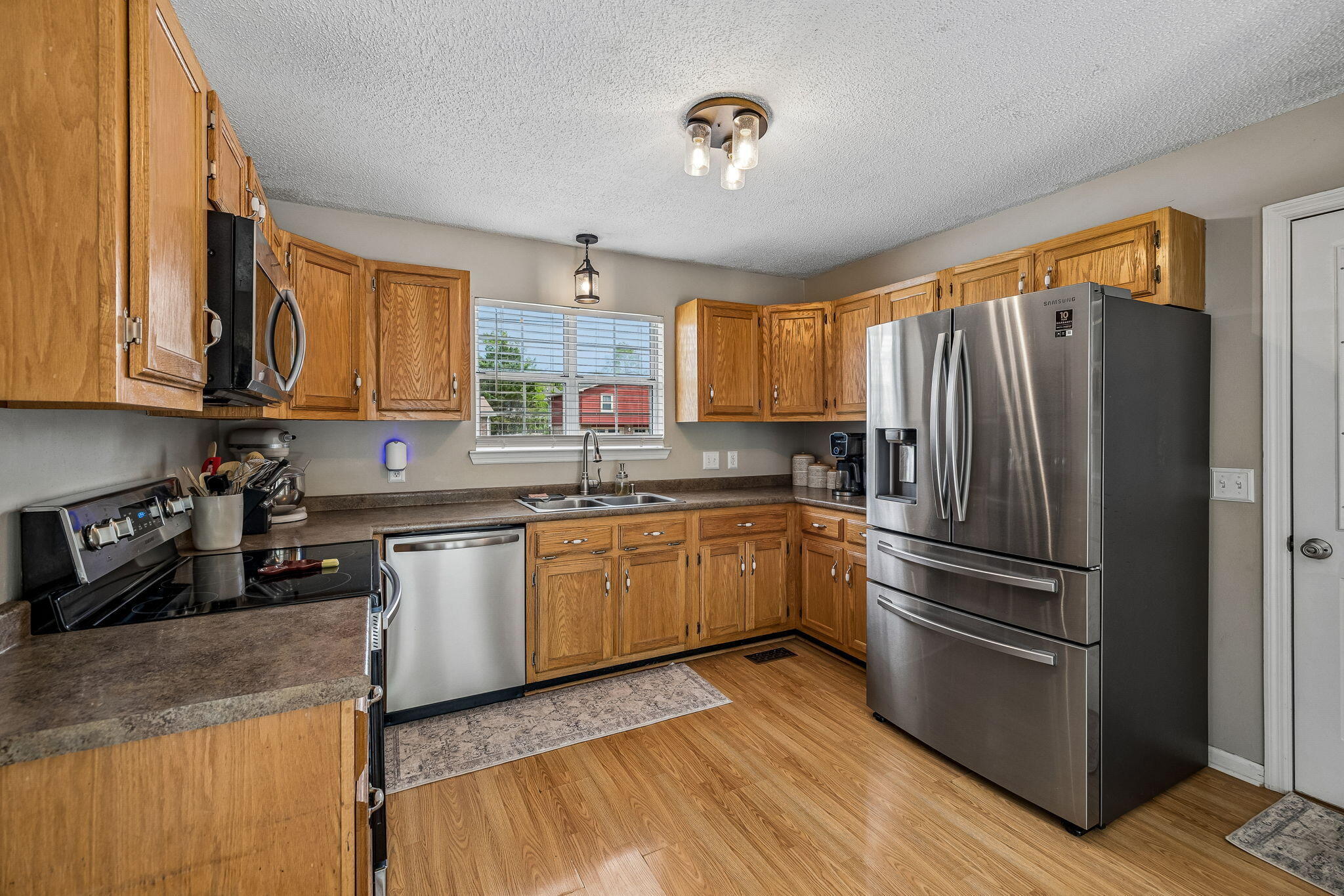 8332 Hamilton Oaks Drive Chattanooga, TN 37421 - Photo 11 of 44 Kitchen