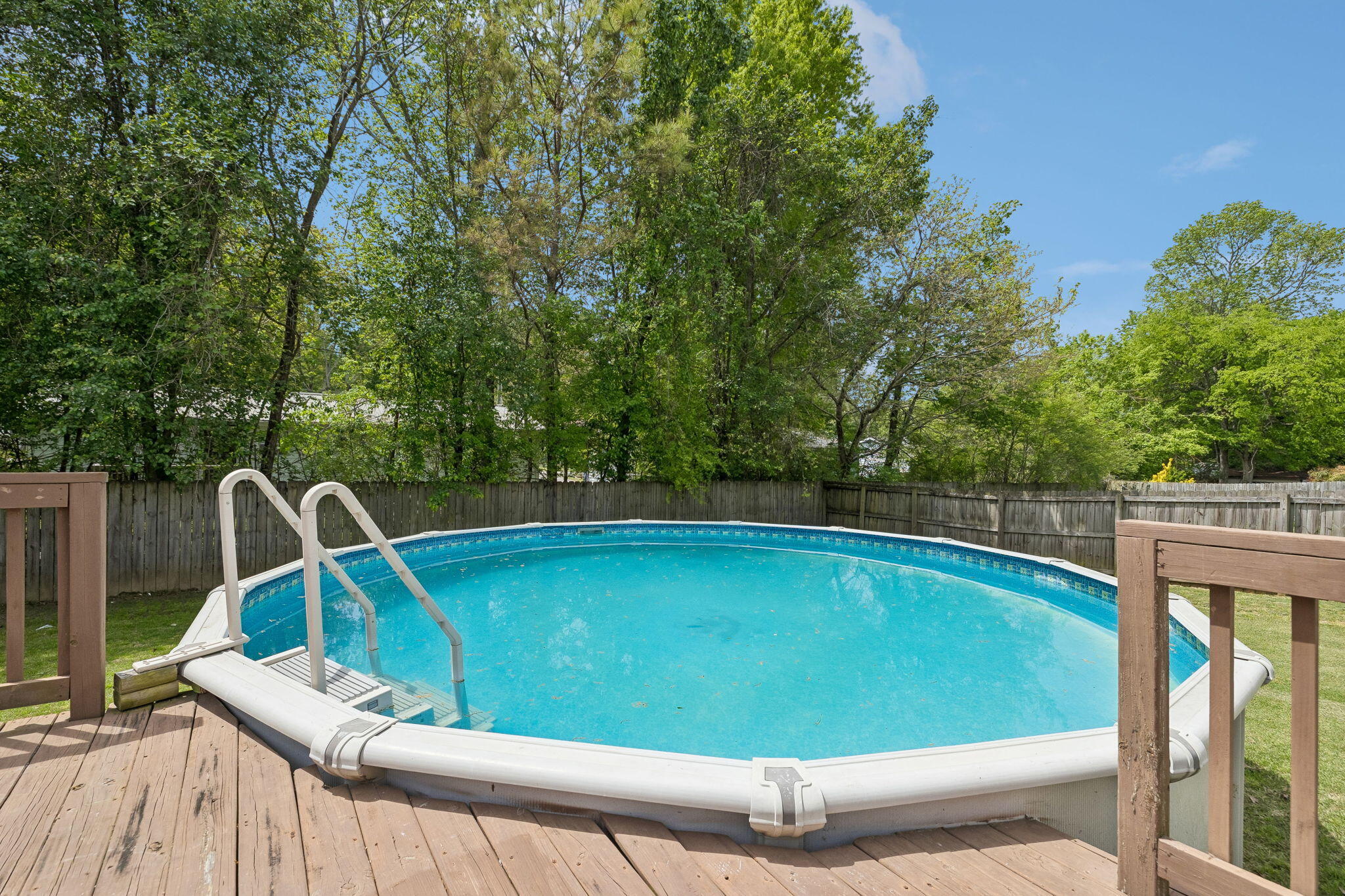 8332 Hamilton Oaks Drive Chattanooga, TN 37421 - Photo 32 of 44 Backyard Pool
