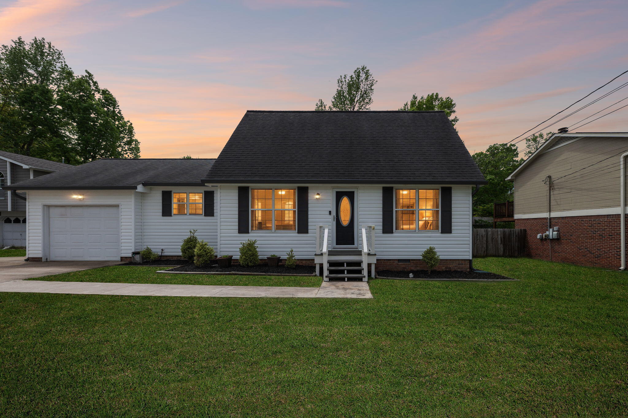 8332 Hamilton Oaks Drive Chattanooga, TN 37421 - Photo 44 of 44 Front of Home