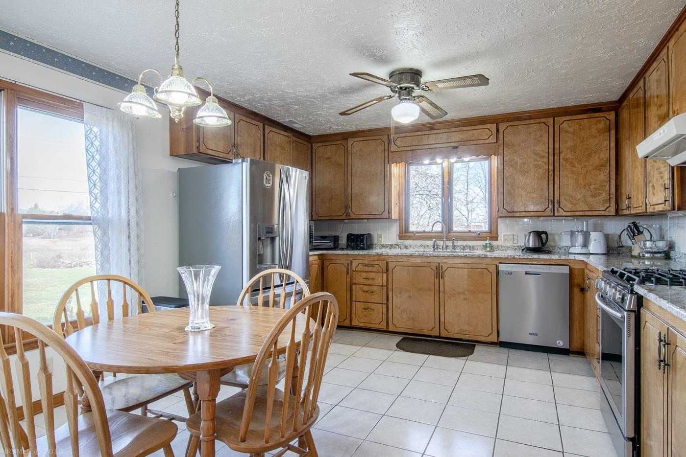 1412 Bishop Road Blacksburg, VA 24060 - Photo 10 of 53 Gallery Image 10