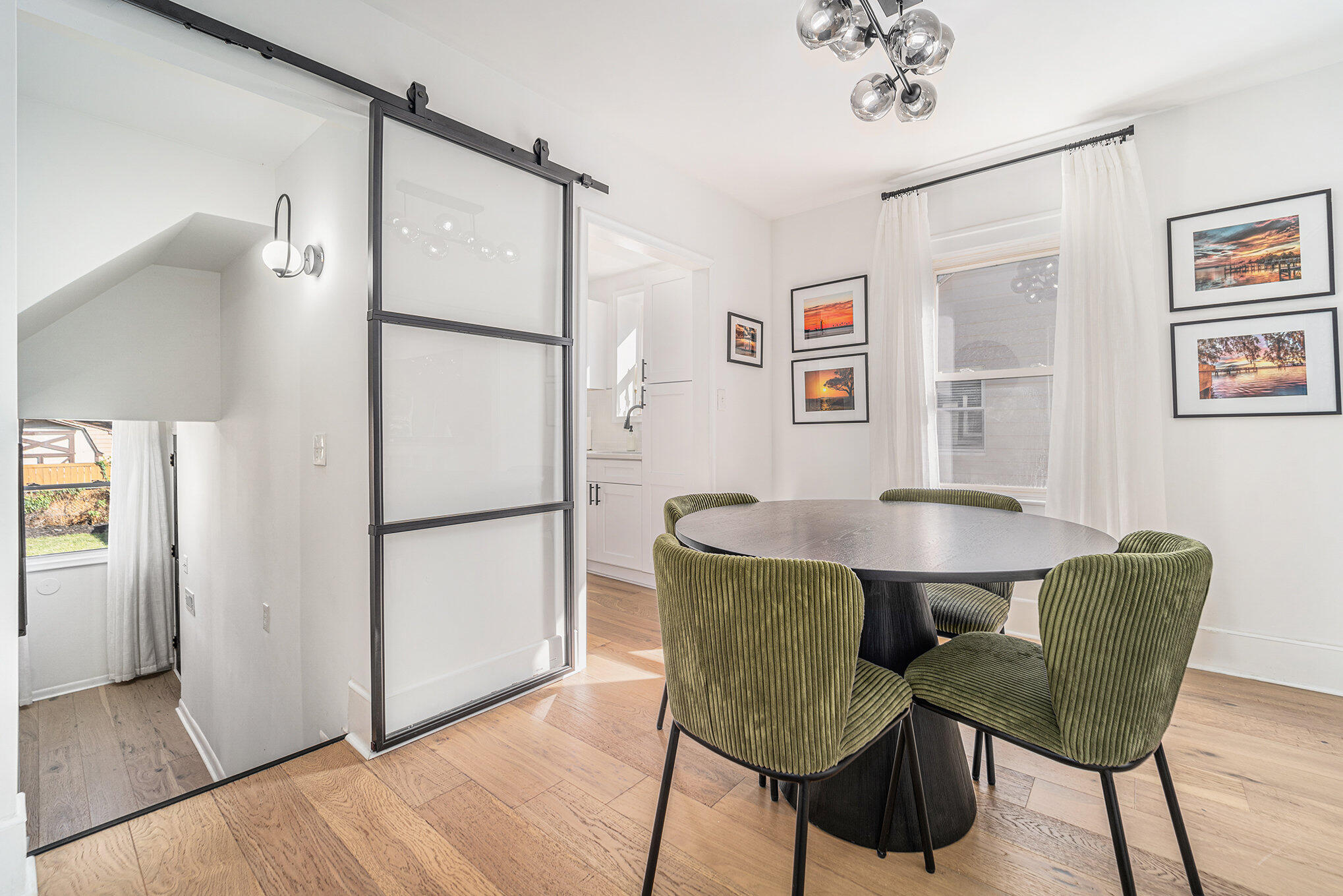 1007 Mohawk Avenue Royal Oak, MI 48067 - Photo 13 of 36 015_dsc05792_113