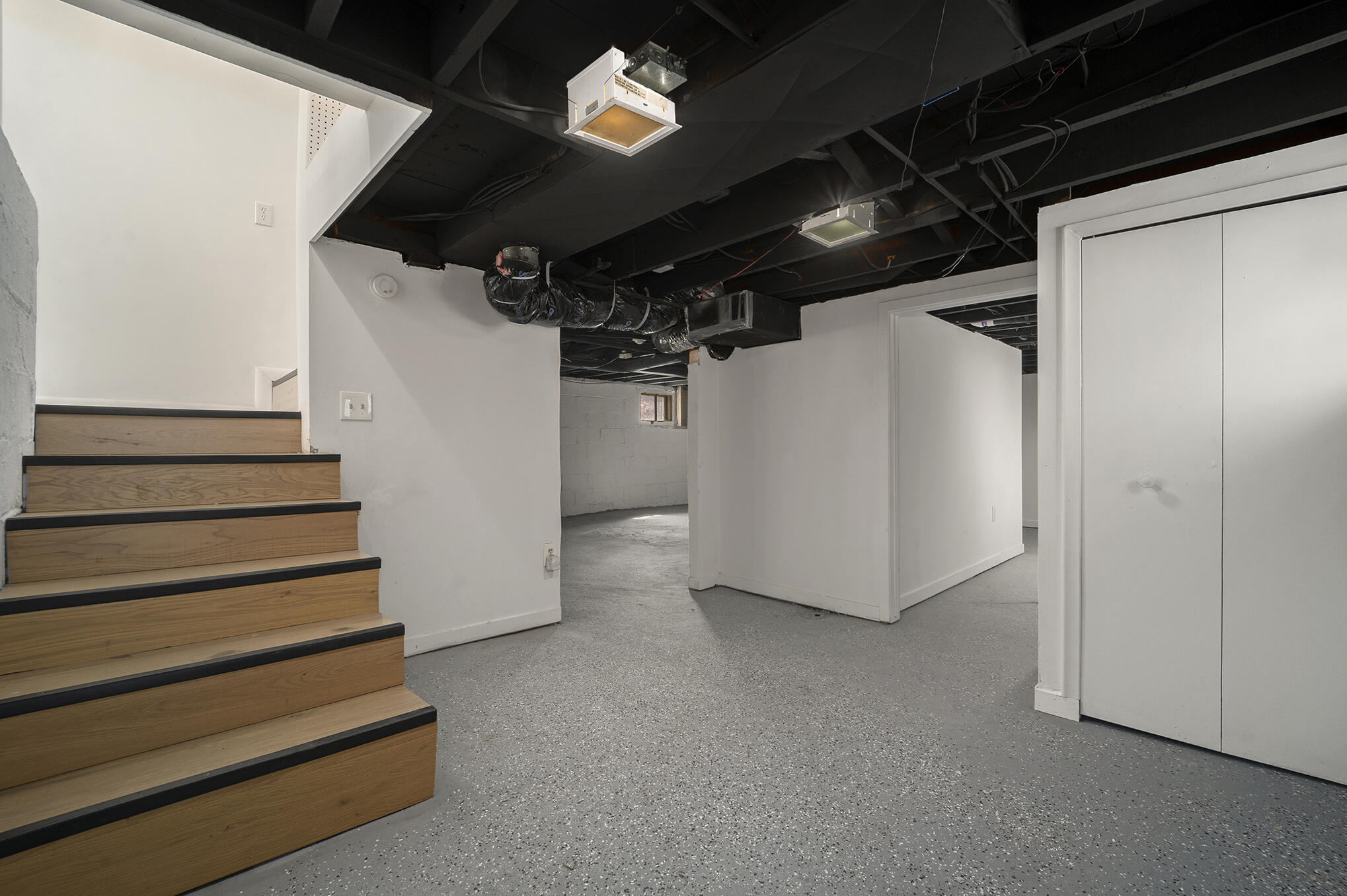 1007 Mohawk Avenue Royal Oak, MI 48067 - Photo 25 of 36 027_dsc07657