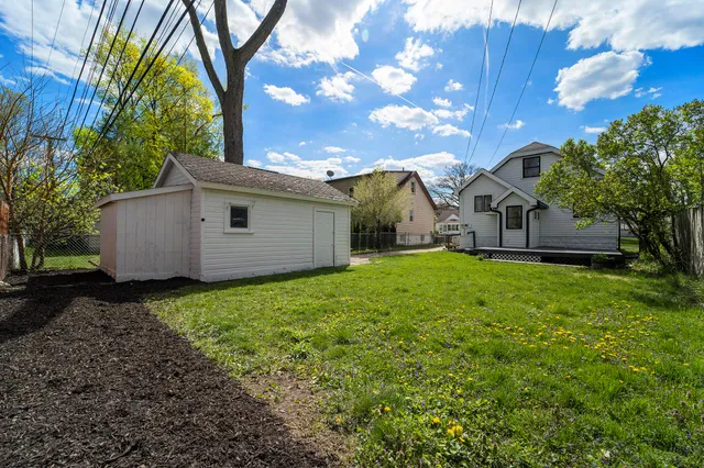 $359,900 | 1007 Mohawk Avenue, Royal Oak, MI 48067