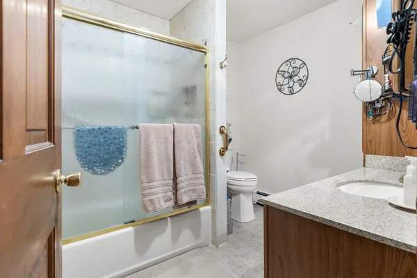 $395,000 | 1252 Domenica Drive, Endicott, NY 13760