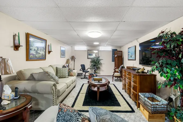 $395,000 | 1252 Domenica Drive, Endicott, NY 13760