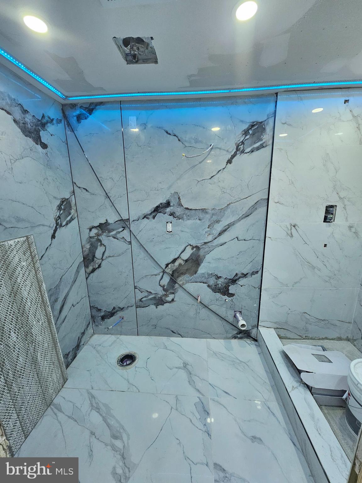 6047 Race Street Philadelphia, PA 19139 - Photo 18 of 23 a bathroom with a shower and a sink