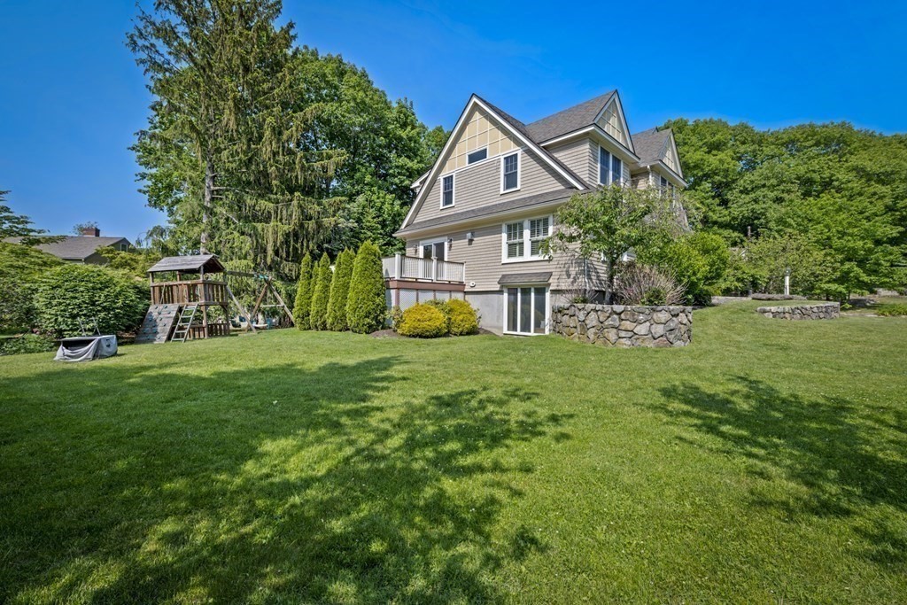 16 Cliff Road Swampscott, MA 01907 - Photo 34 of 36 Gallery Image 34