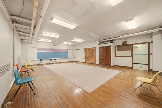 $450,000 | 501 South Lincoln Avenue, Dixon, IL 61021