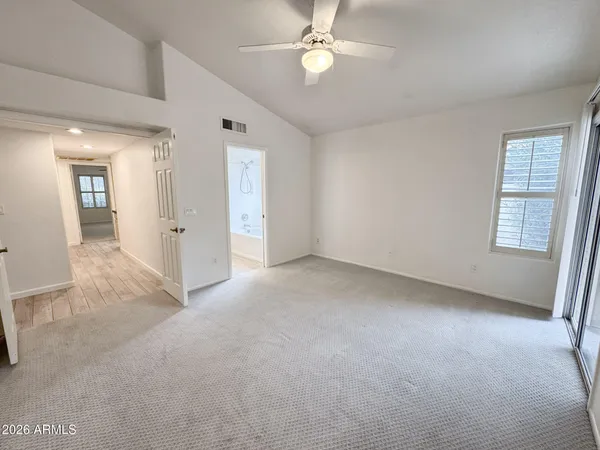 $2,495 | 12030 North 40th Way, Phoenix, AZ 85028