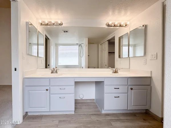 $2,495 | 12030 North 40th Way, Phoenix, AZ 85028