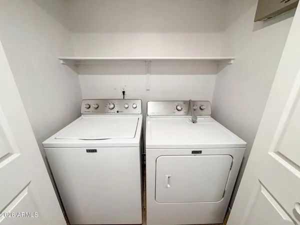 $2,495 | 12030 North 40th Way, Phoenix, AZ 85028