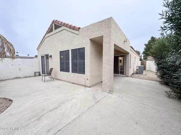 $2,495 | 12030 North 40th Way, Phoenix, AZ 85028